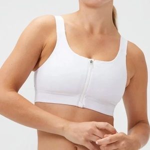 Outdoor Voices Powerhouse bra in white